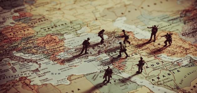 واشنطن تمارس الخداع المزدوج ضد طهران وموسكو!!